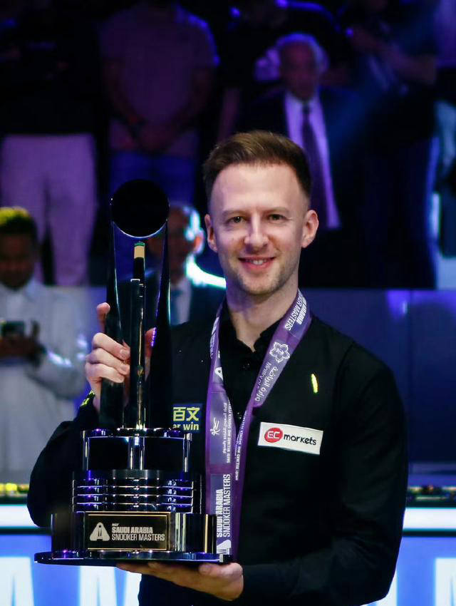 亚冠赛场上 亚冠赛场上