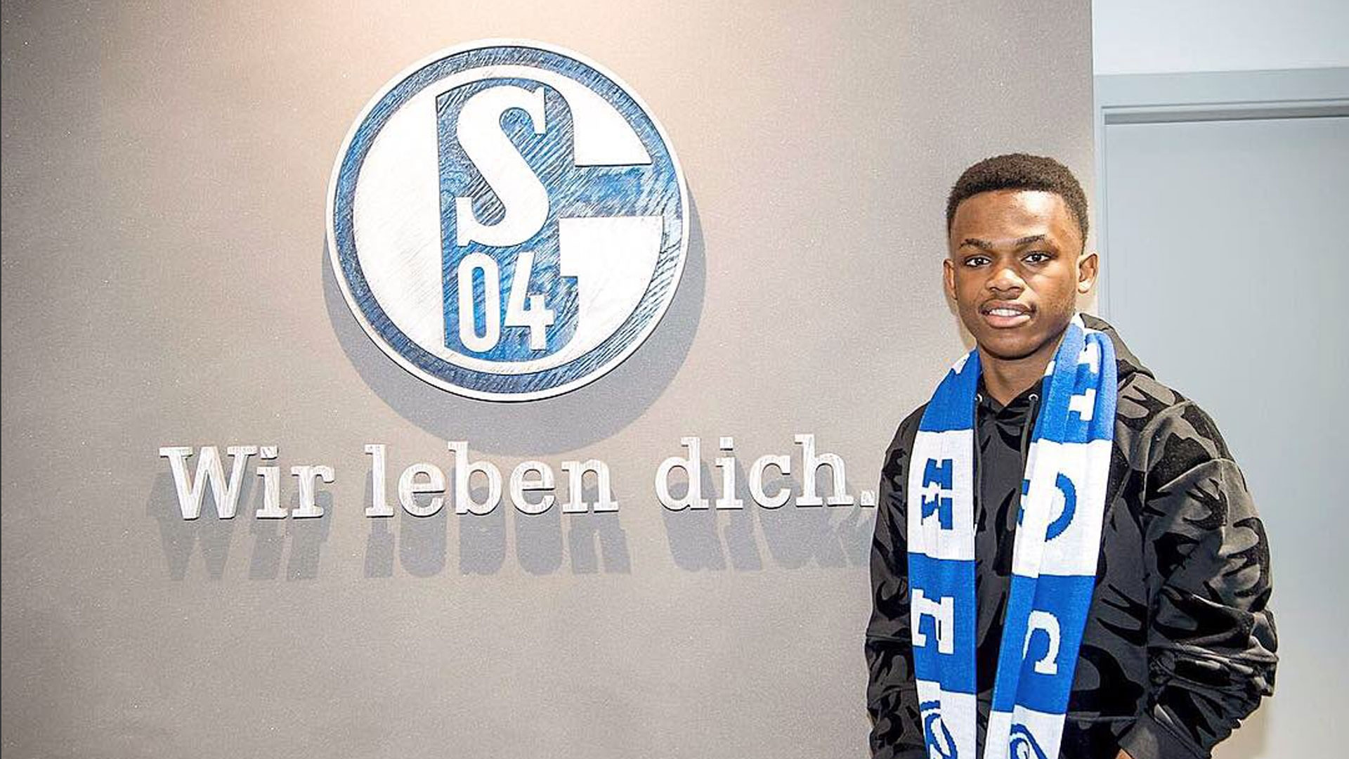 这样更容易 这样更容易