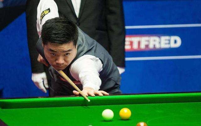 占据主动 占据主动